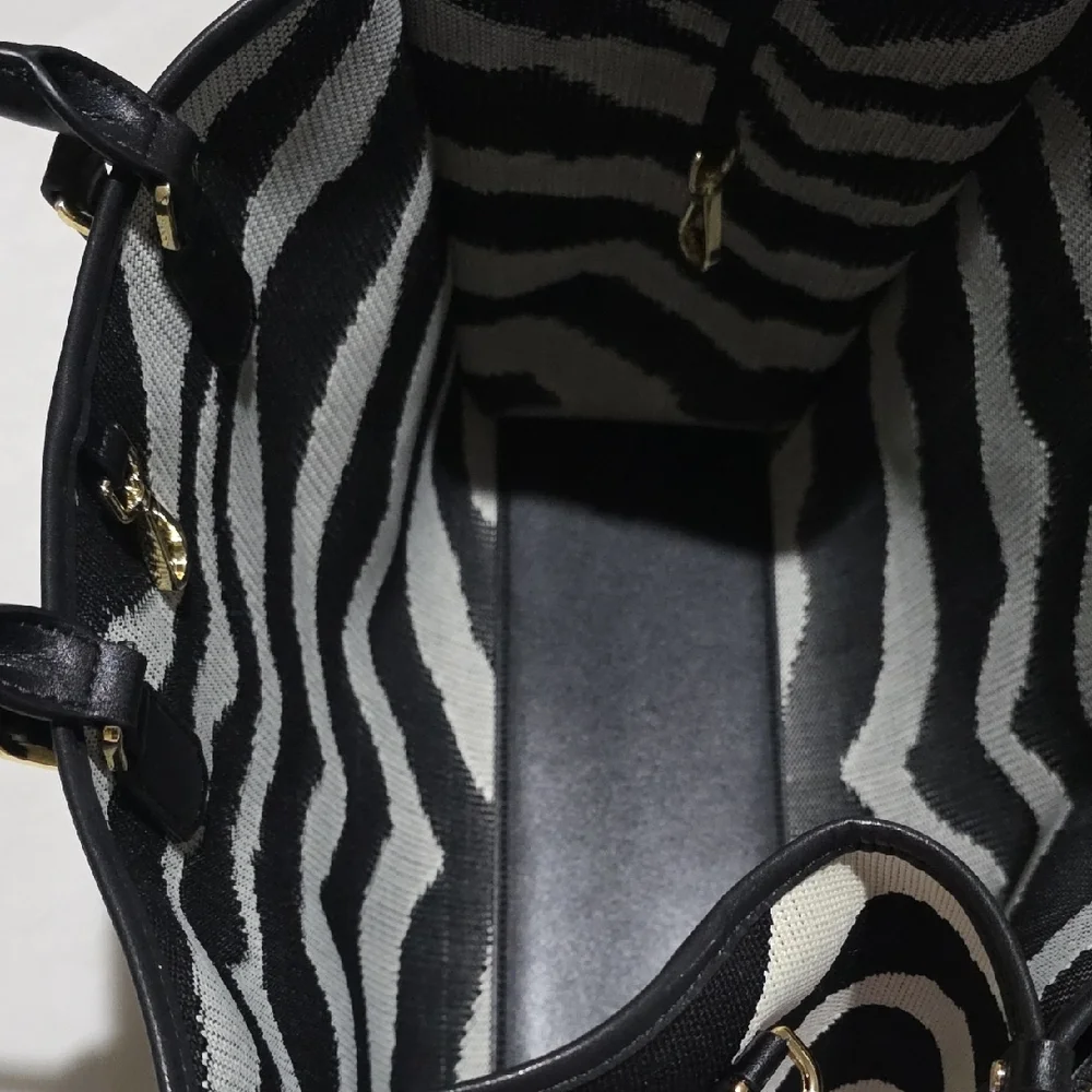 Viola Castellani Stylish‎ Zebra Print Tote Bag